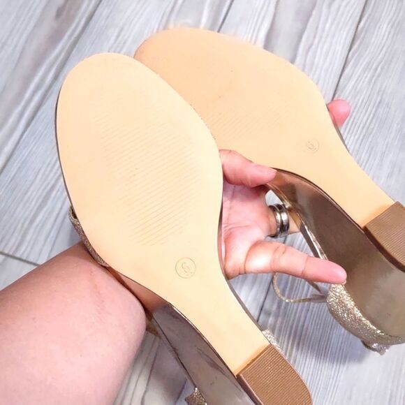 (47-1522) 🔥3/$20🔥  Mysoft Women's Glitter Wedges Open Toe Sandals Sz 6 - Picture 9 of 11